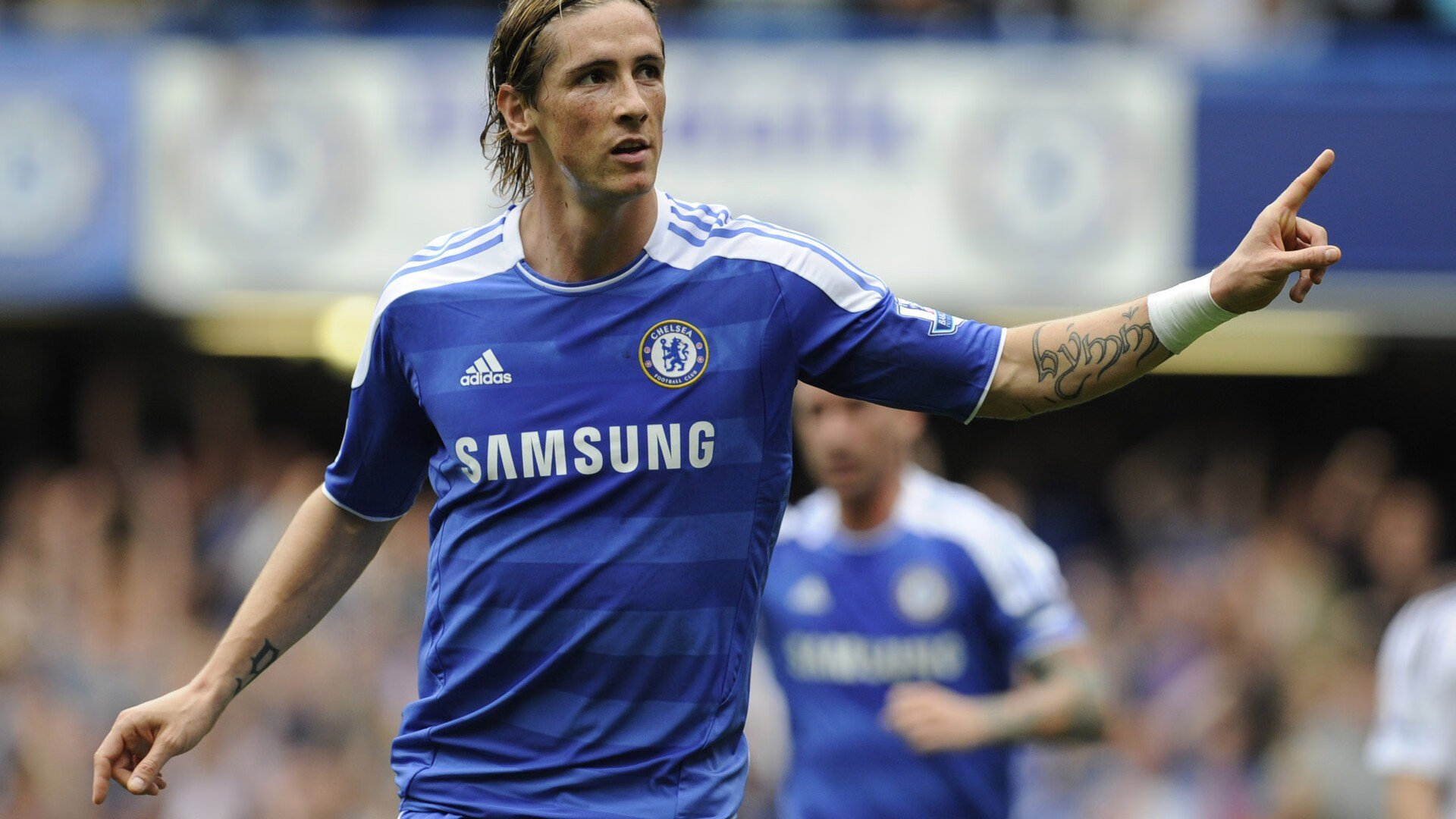 梅西意外离开巴塞罗那，引发转会市场动荡，梅西离开巴萨将何去何从